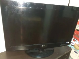 LG 32 inch tv